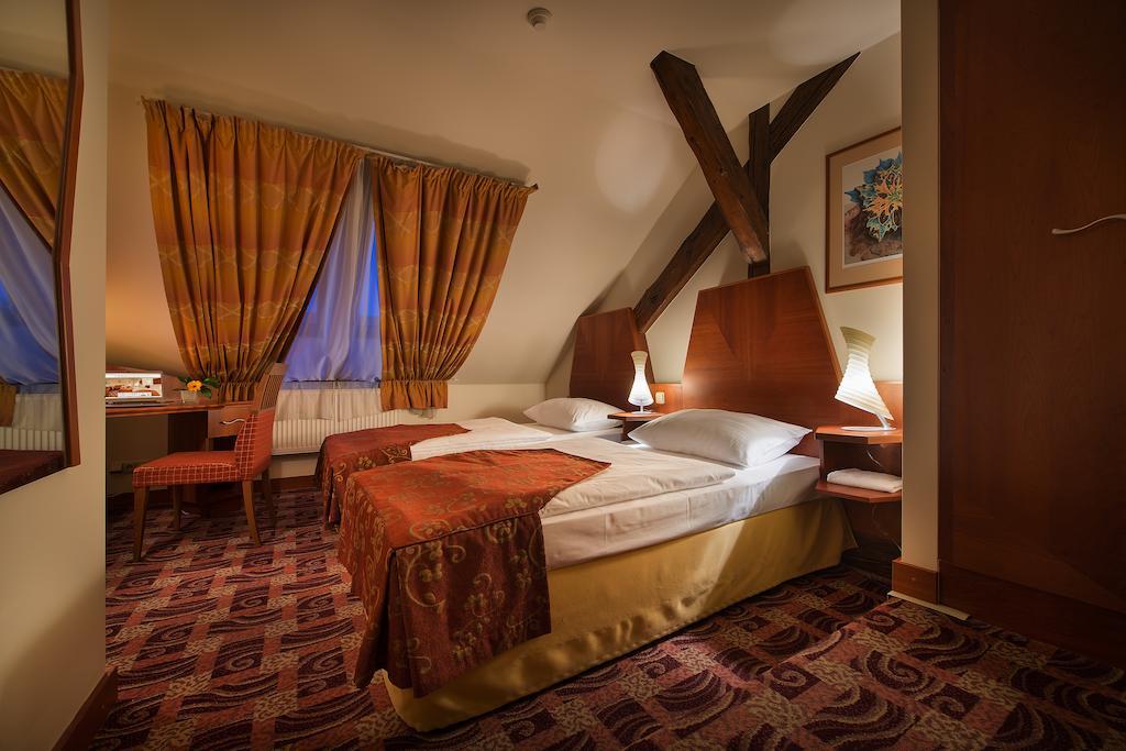 تشيسكي بوديوفيتسه Old Town Bed & Breakfast الغرفة الصورة